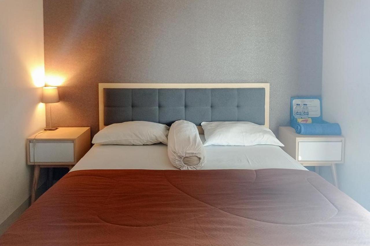 Redliving Apartemen Grand Kamala Lagoon - Pekayon Tower Barclay North Бекаси Экстерьер фото